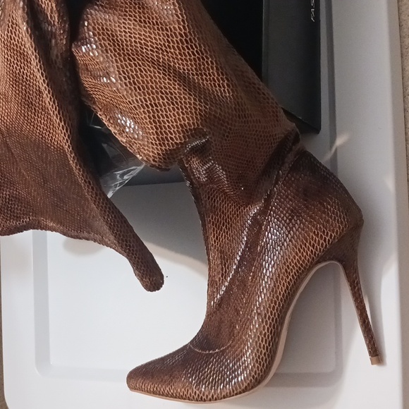 Fashion Nova Shoes - Fashion Nova Brown Snakeskin Pointed Toe Stiletto Boots